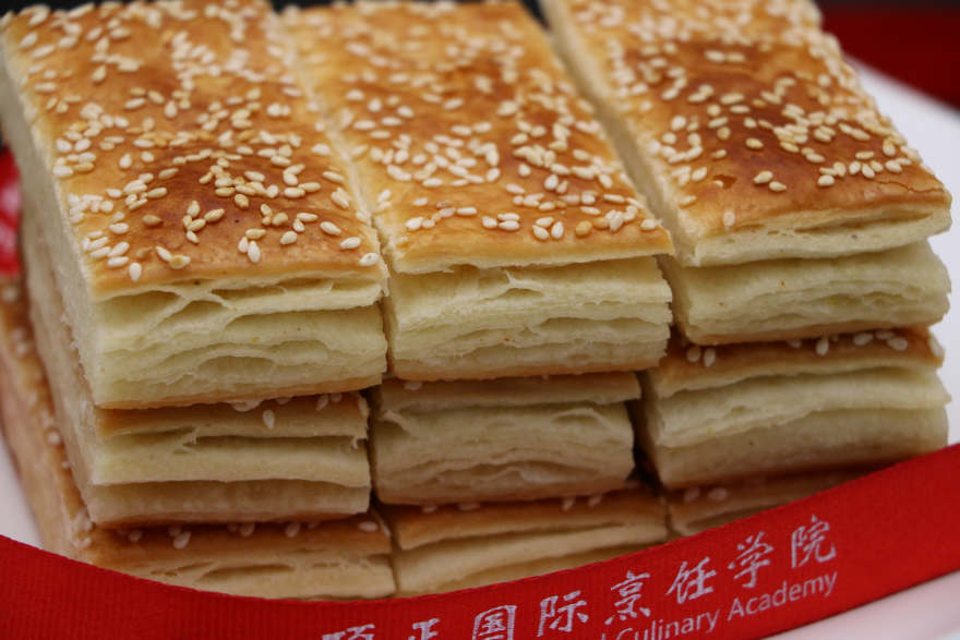 太原香掉牙千层饼培训